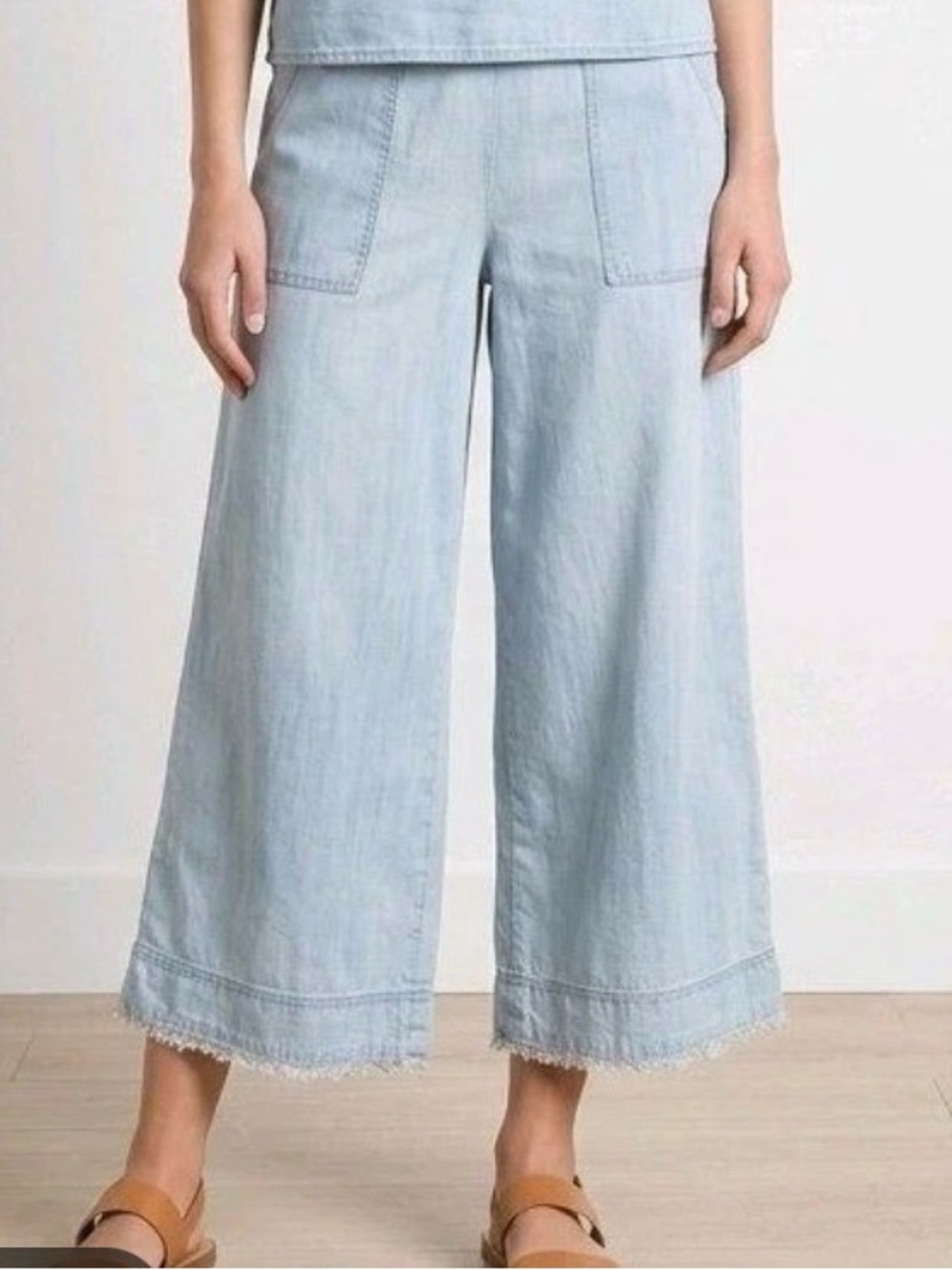 cloth & stone Light Blue Elastic Waist Shorts